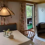 Haus Elisabeth - Astner Sophia *